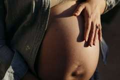 Rockhampton-Studio-maternity-session